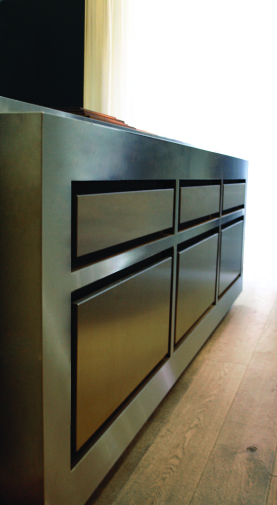 Strato_design_SEMPLICE#4_kitchen island with sliding bar counter_Oak wood dark brown_mat stainless steel_2014_03